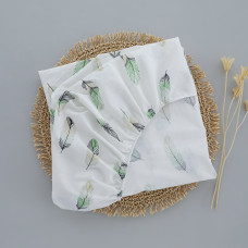 Простинка на гумці в ліжко Пір’їнки Зелений 120/60