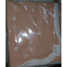 Мусліновий плед жатка 2 шари Сердечка Білі на Рожевому 130/100