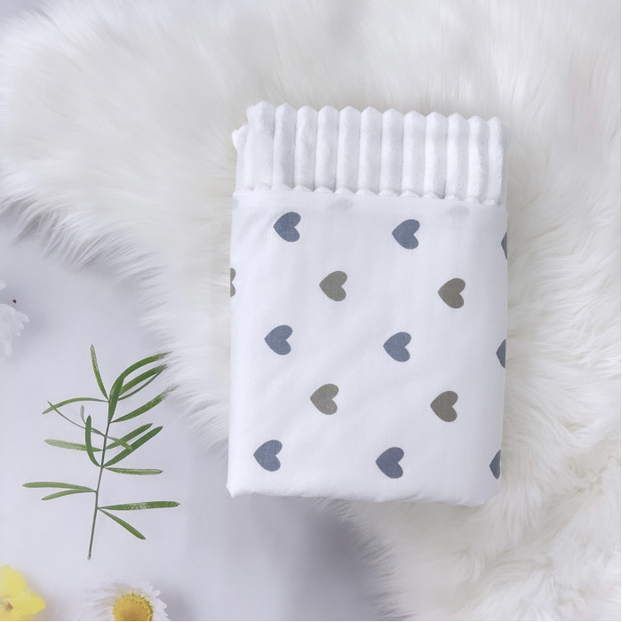 Плед плюш, без утеплення Сердечка Сірий / Білий плюш 100/80